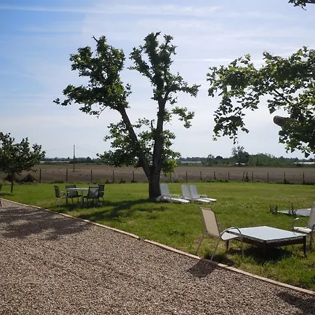 Demeure De Flammarenc Bed & Breakfast 4*