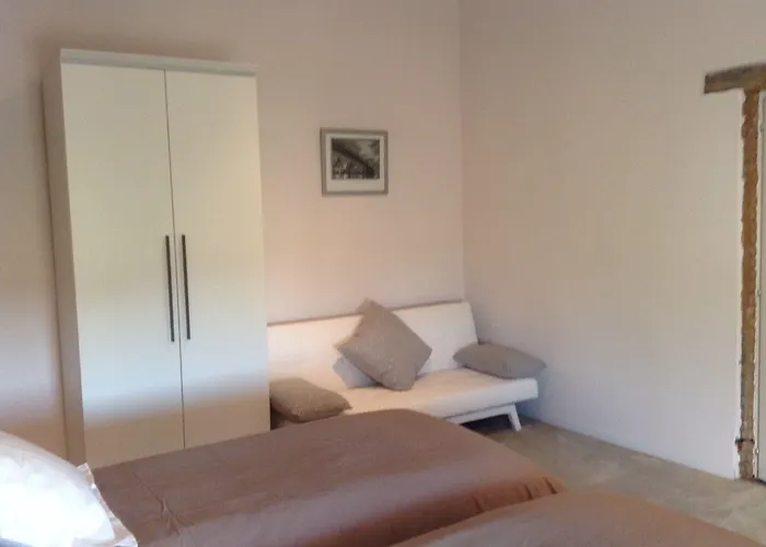 Bed & Breakfast Demeure De Flammarenc 4*