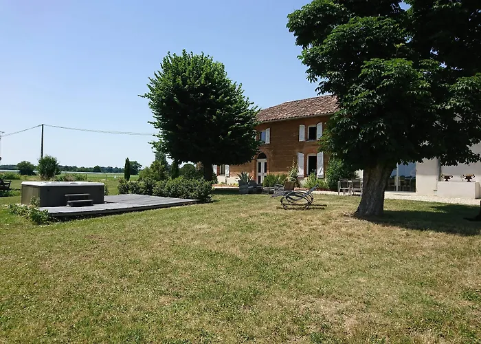 Bed & Breakfast Demeure De Flammarenc