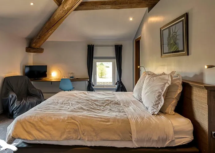 Demeure De Flammarenc Bed & Breakfast