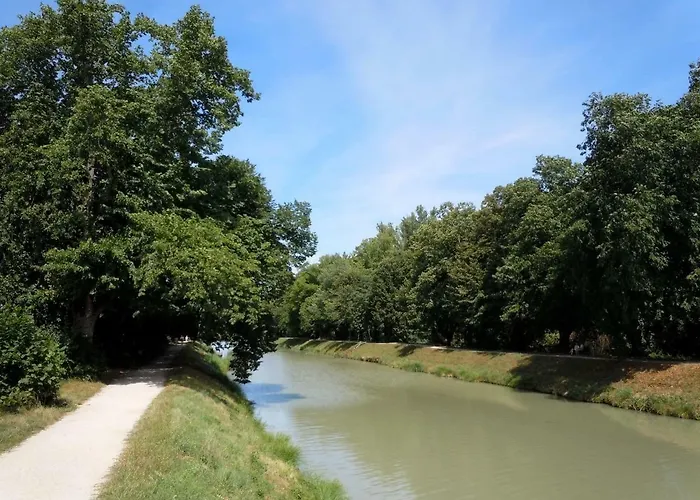 Demeure De Flammarenc Bed & Breakfast Albefeuille-Lagarde